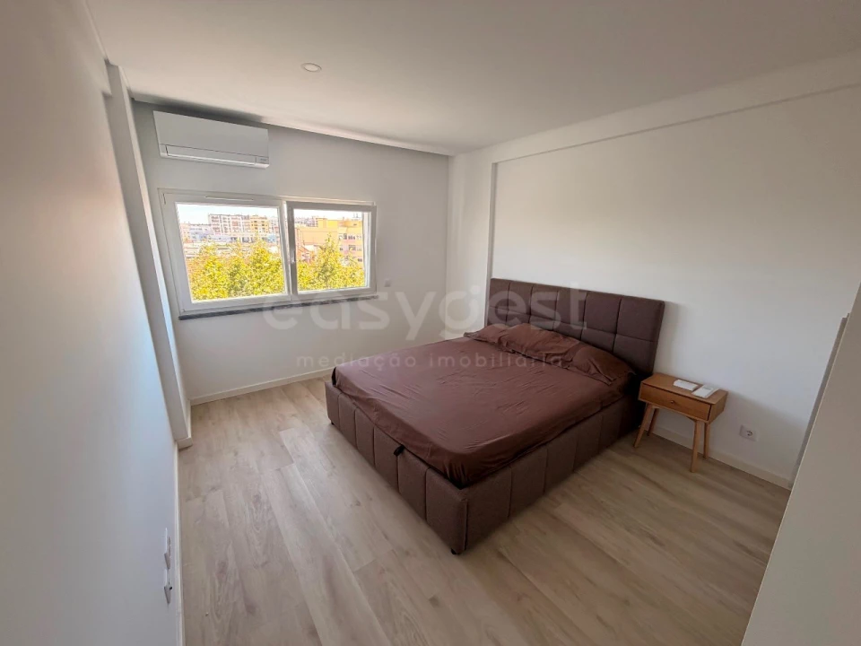 Apartamento T3 para Arrendamento em União das Freguesias de Setúbal Foto 9