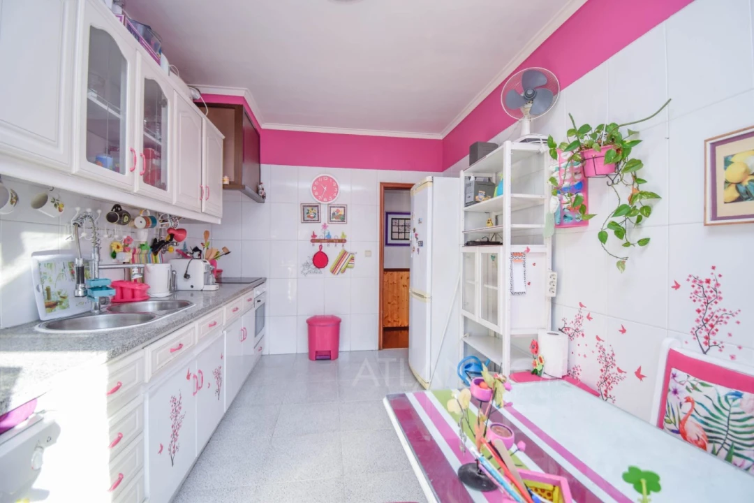 Apartamento T2 para Venda em Cacém e São Marcos Foto 7