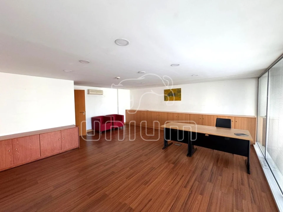Loja para Arrendamento em Santa Maria Maior e Monserrate e Meadela Foto 7