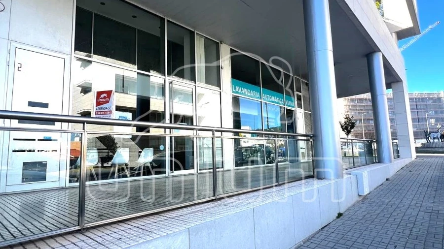 Loja para Arrendamento em Santa Maria Maior e Monserrate e Meadela