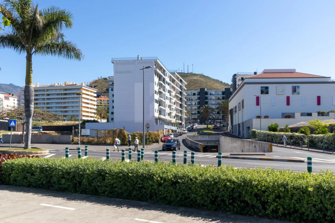 Apartamento T2 para Arrendamento em São Martinho Foto 38
