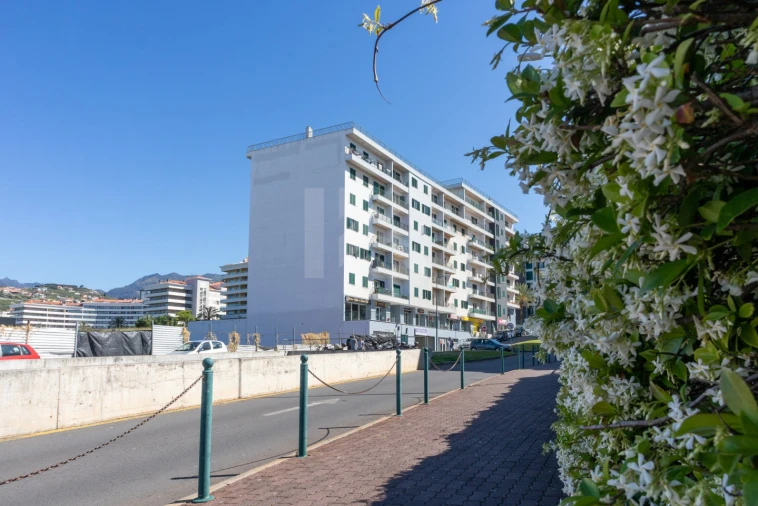 Apartamento T2 para Arrendamento em São Martinho Foto 41