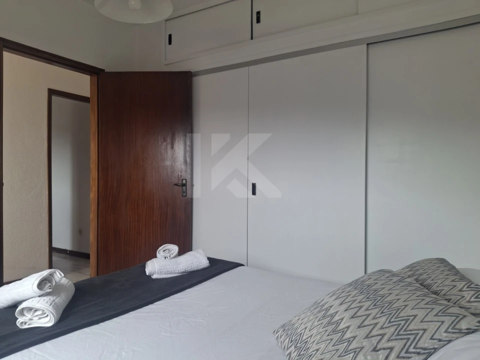 Apartamento T2 para Arrendamento em Funchal (Se) Foto 20