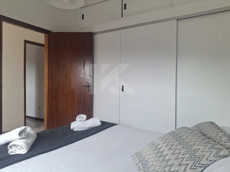 Apartamento T2 para Arrendamento em Funchal (Se) Foto 21