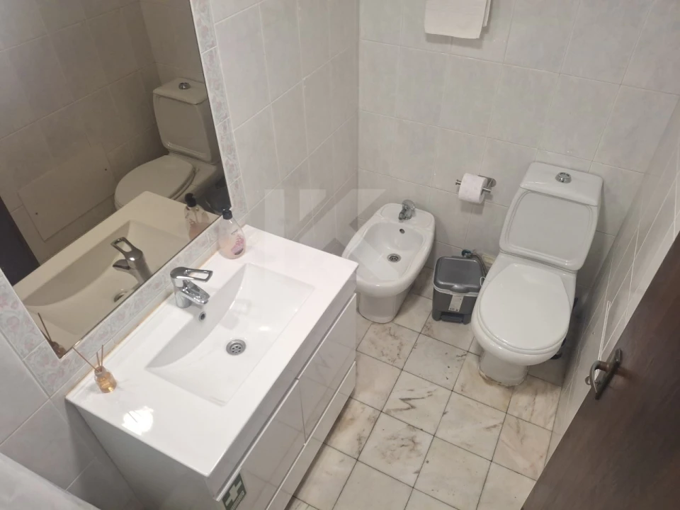 Apartamento T2 para Arrendamento em Funchal (Se) Foto 28