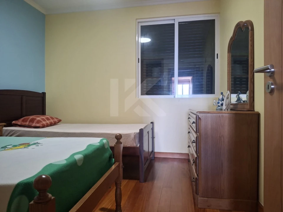 Apartamento T2 para Arrendamento em Canhas Foto 8