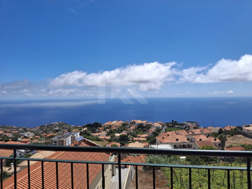 Apartamento T2 para Arrendamento em Canhas Foto 18