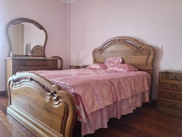 Apartamento T2 para Arrendamento em Canhas