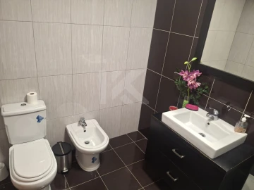 Apartamento T2 para Arrendamento em Canhas