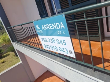 Apartamento T2 para Arrendamento em Canhas