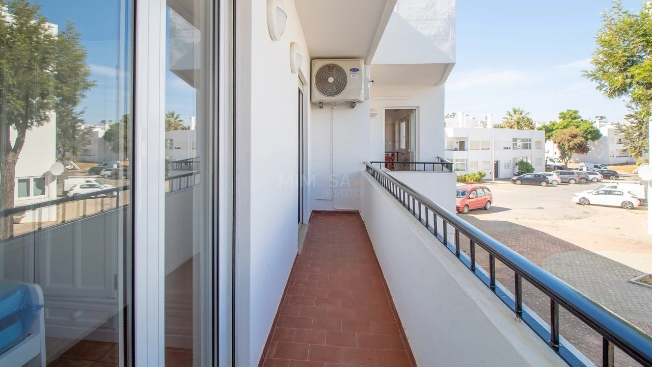 Apartamento T3 para Arrendamento em Lagos (São Sebastião e Santa Maria) Foto 16
