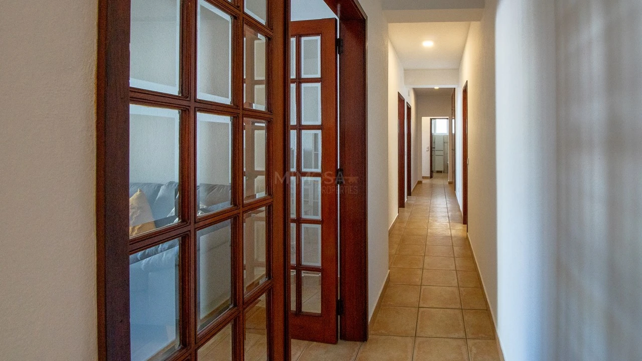Apartamento T3 para Arrendamento em Lagos (São Sebastião e Santa Maria) Foto 22