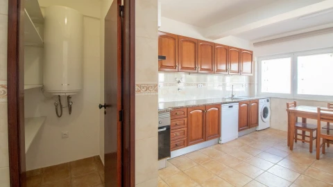 Apartamento T3 para Arrendamento em Lagos (São Sebastião e Santa Maria)