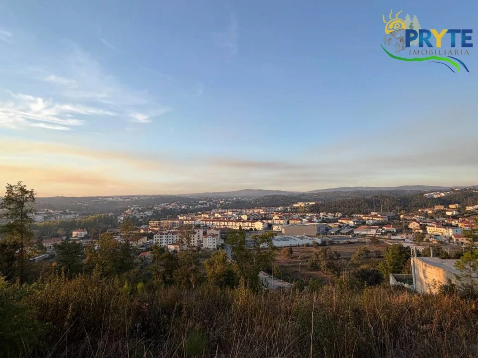 Terreno para Venda em Sertã Foto 11