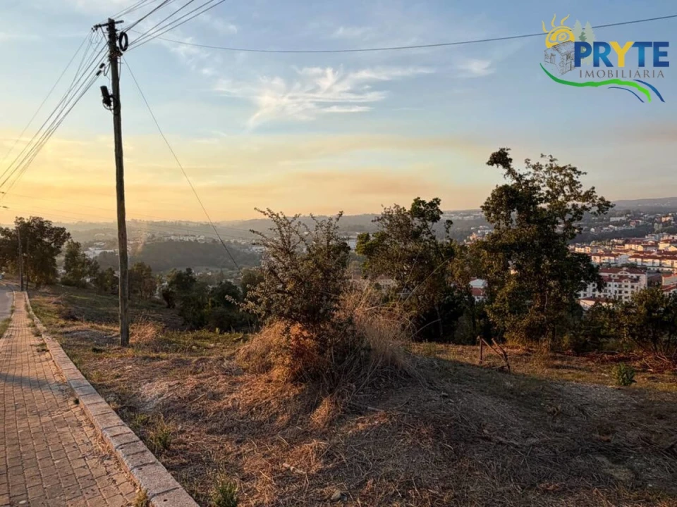Terreno para Venda em Sertã Foto 20