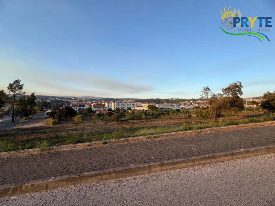 Terreno para Venda em Sertã Foto 99