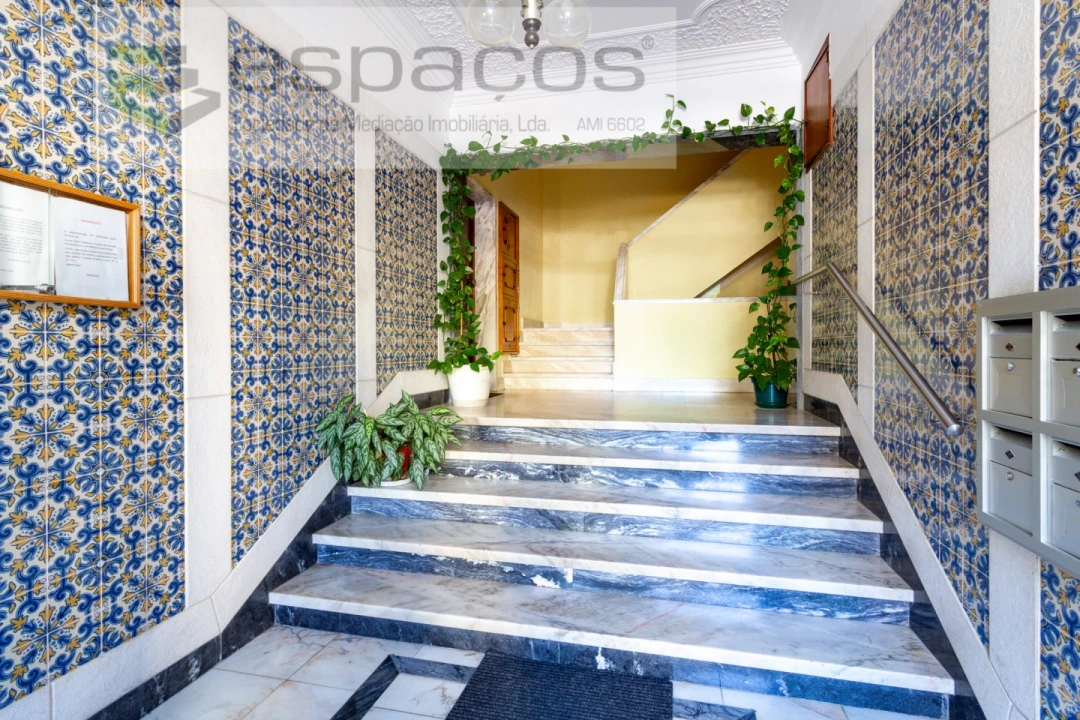 Apartamento T3 para Venda em Sacavém e Prior Velho Foto 30