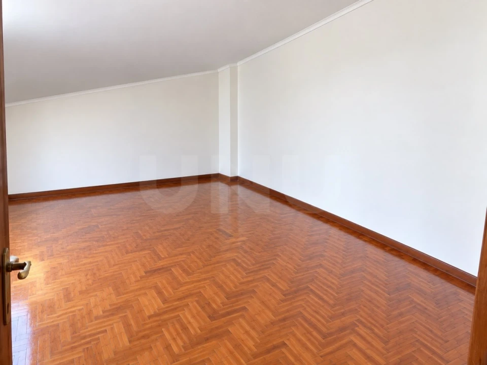 Moradia T4 para Venda em Azambuja Foto 31