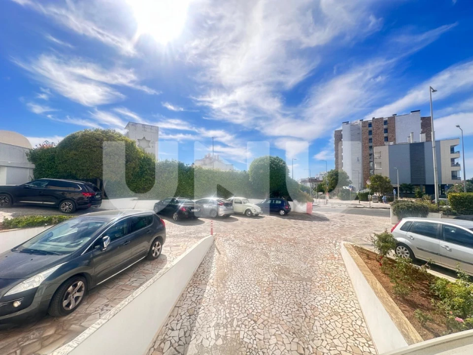 Apartamento T1 para Venda em Cascais e Estoril Foto 1