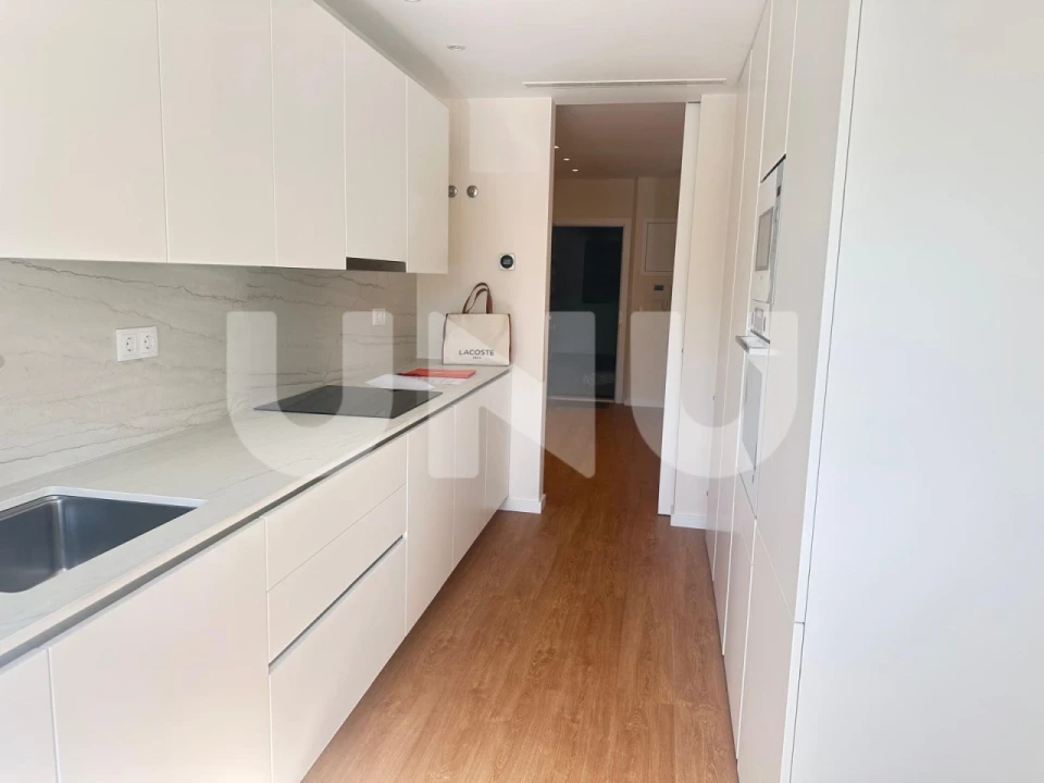 Apartamento T1 para Venda em Cascais e Estoril Foto 3
