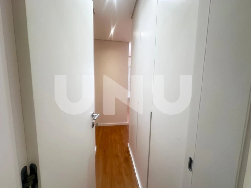 Apartamento T1 para Venda em Cascais e Estoril Foto 13