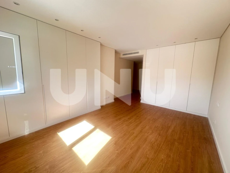 Apartamento T1 para Venda em Cascais e Estoril Foto 17