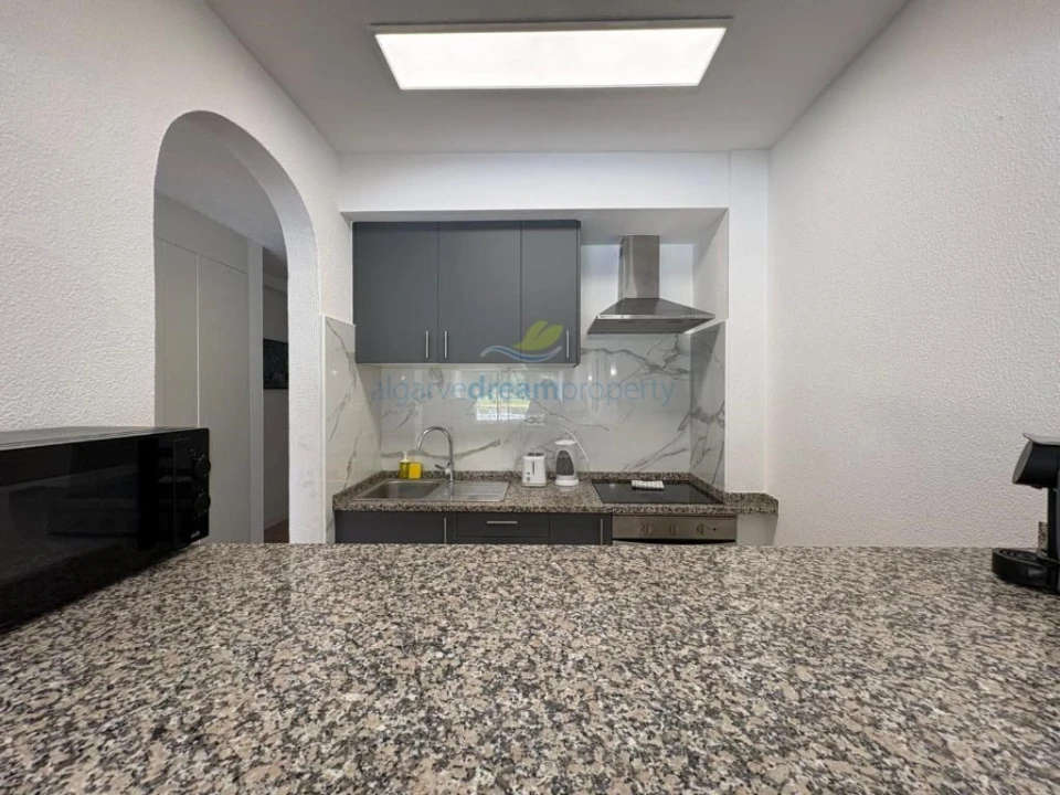 Apartamento T1 para Venda em Albufeira e Olhos de Água Foto 9