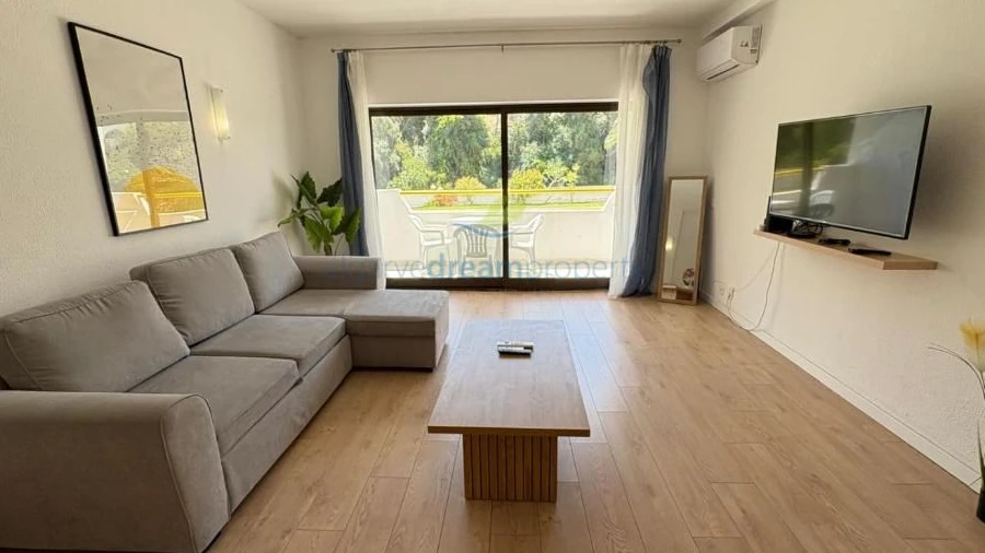 Apartamento T1 para Venda em Albufeira e Olhos de Água