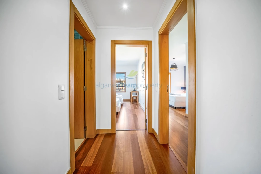 Apartamento T2 para Venda em Albufeira e Olhos de Água Foto 13