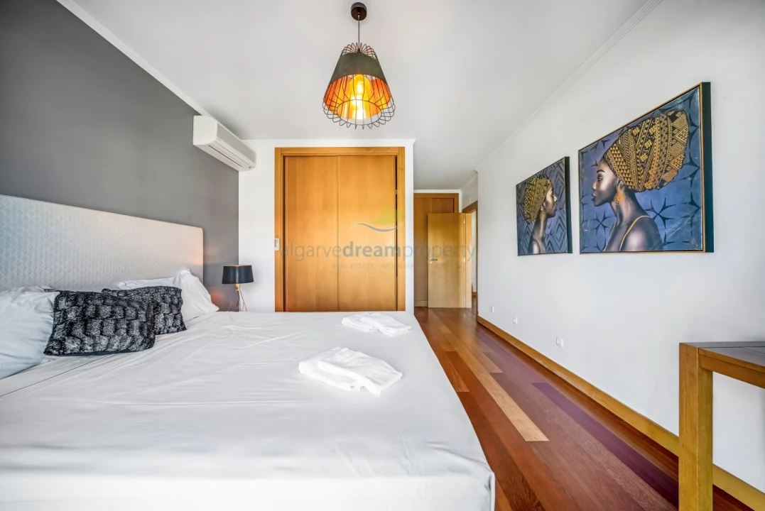Apartamento T2 para Venda em Albufeira e Olhos de Água Foto 20