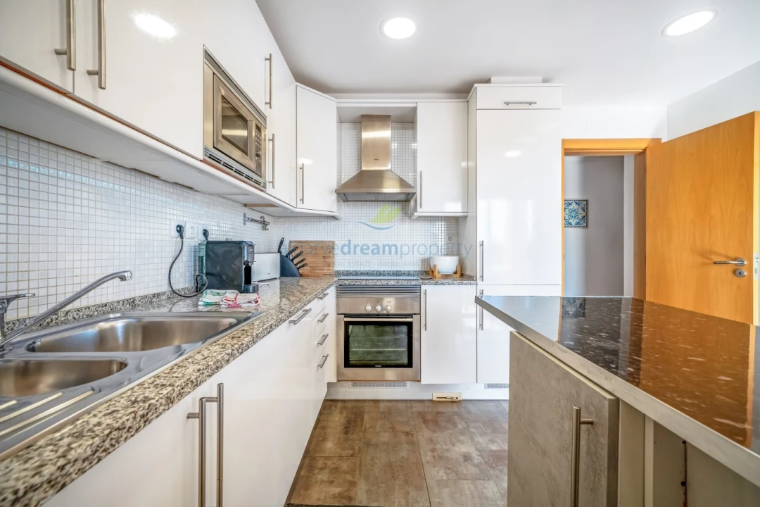 Apartamento T2 para Venda em Albufeira e Olhos de Água Foto 26