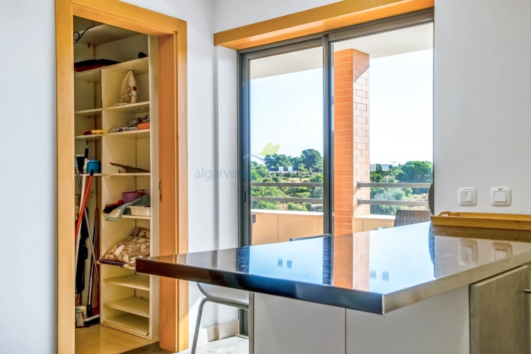 Apartamento T2 para Venda em Albufeira e Olhos de Água Foto 27