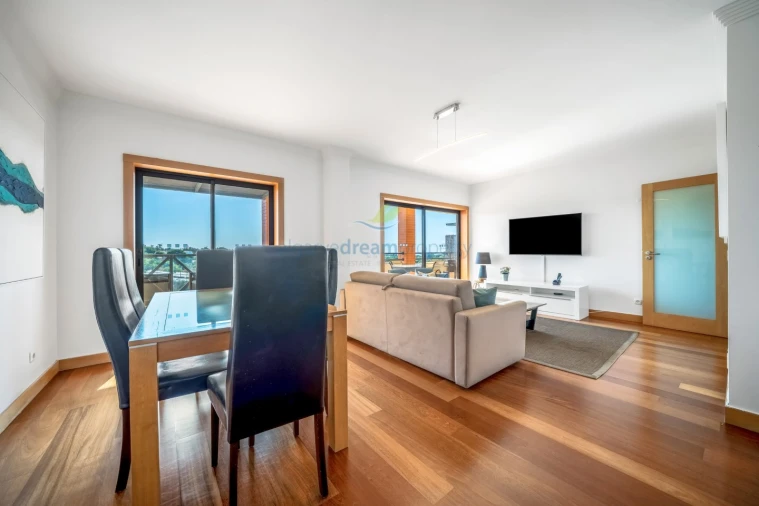 Apartamento T2 para Venda em Albufeira e Olhos de Água Foto 3