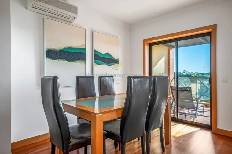 Apartamento T2 para Venda em Albufeira e Olhos de Água Foto 6