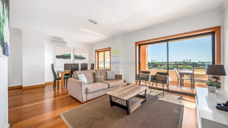 Apartamento T2 para Venda em Albufeira e Olhos de Água