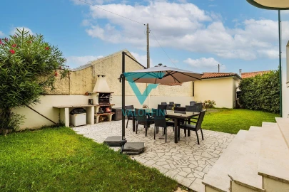 Moradia T4 para Venda em Marinha Grande