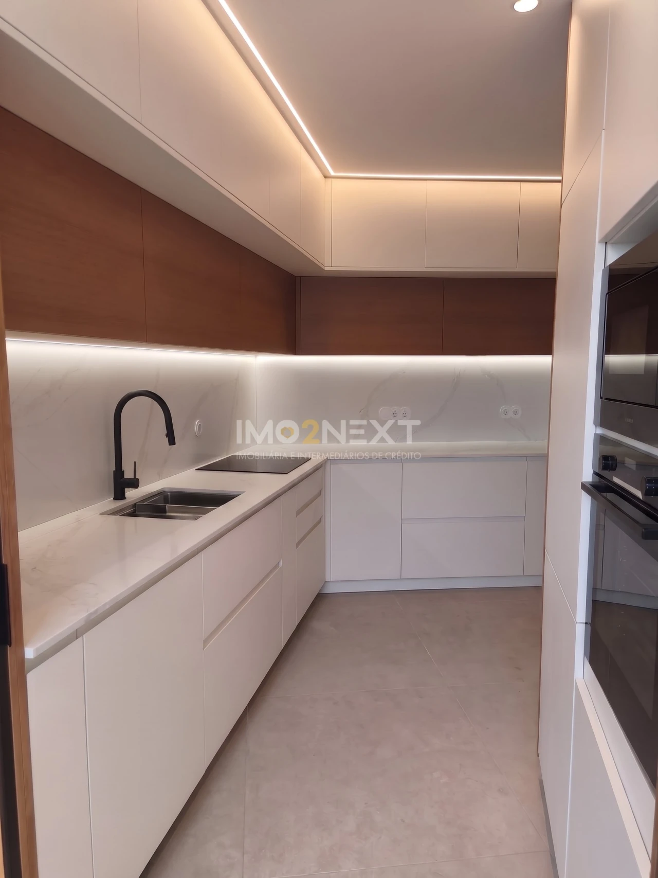 Apartamento T4 para Venda em Marinha Grande Foto 5