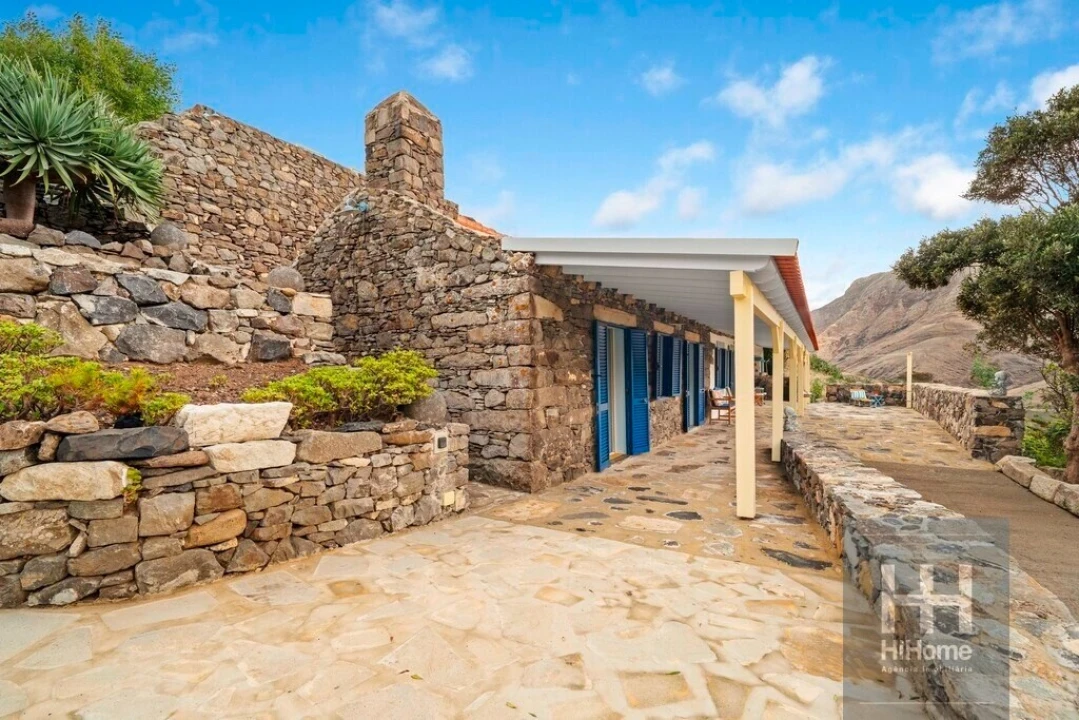 Moradia T1 para Venda em Porto Santo Foto 31