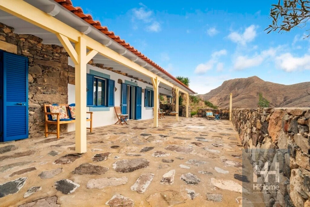 Moradia T1 para Venda em Porto Santo Foto 40