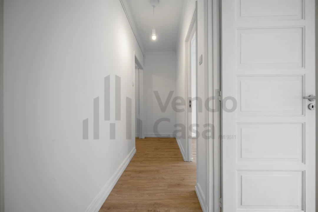 Apartamento T2 para Arrendamento em São Vitor (Braga) Foto 7