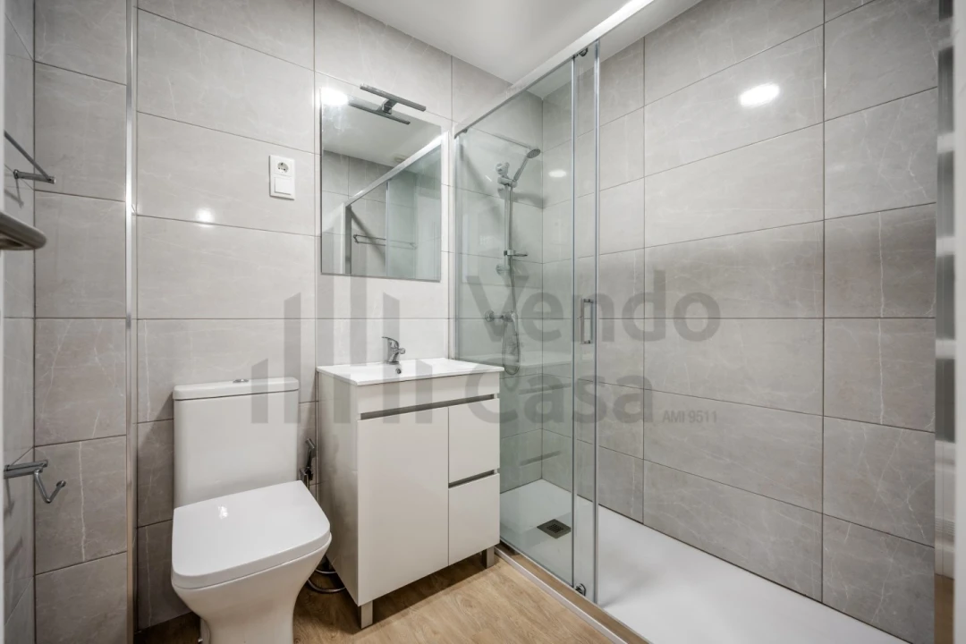 Apartamento T2 para Arrendamento em São Vitor (Braga) Foto 15