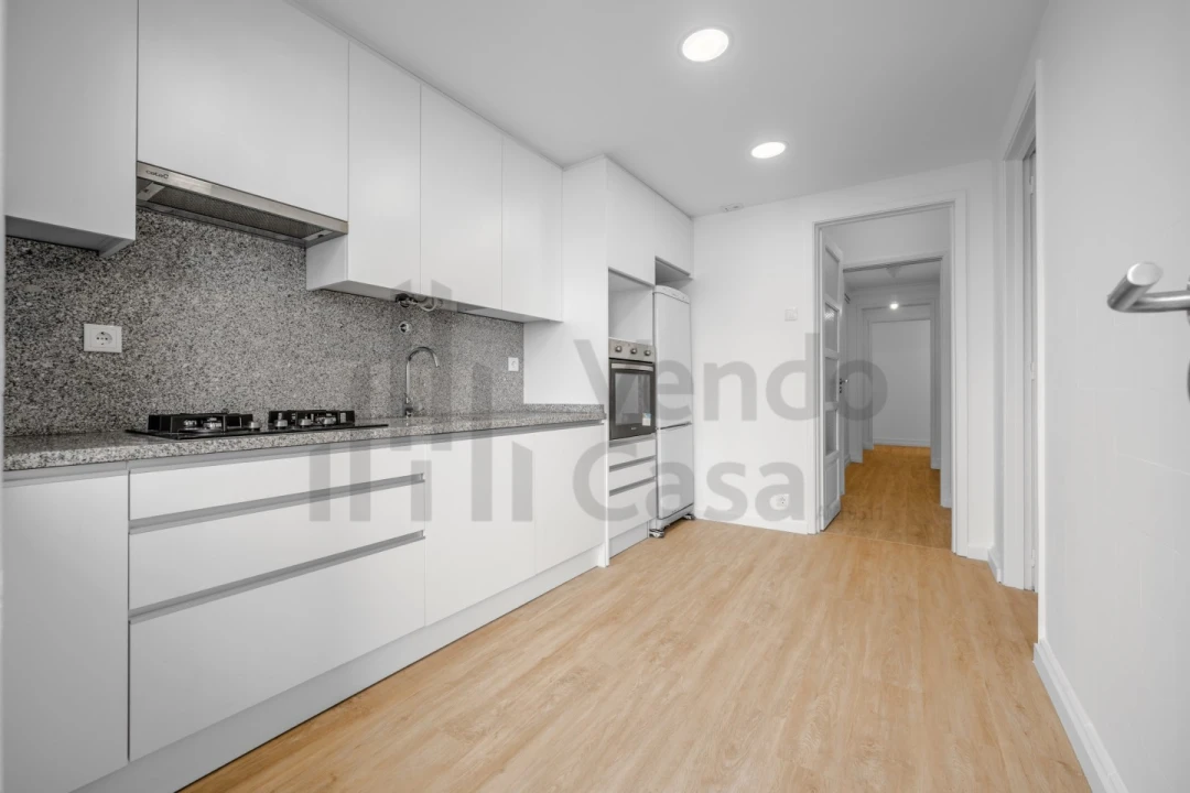 Apartamento T2 para Arrendamento em São Vitor (Braga) Foto 19