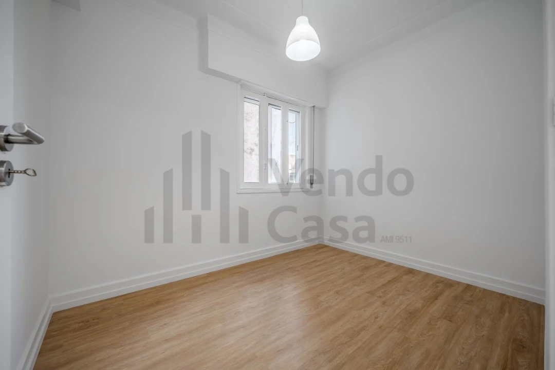 Apartamento T2 para Arrendamento em São Vitor (Braga) Foto 21