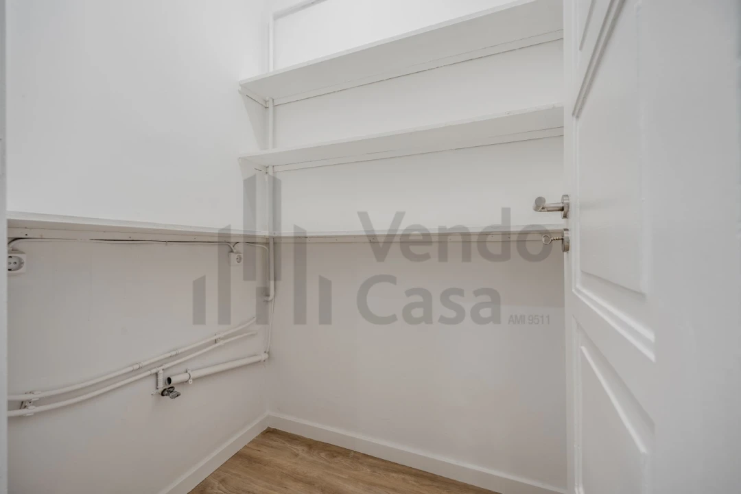 Apartamento T2 para Arrendamento em São Vitor (Braga) Foto 22