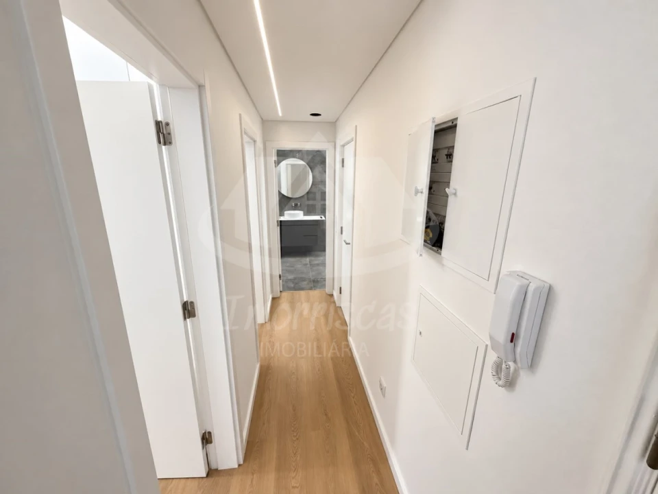 Apartamento para Venda em Sacavém e Prior Velho Foto 4