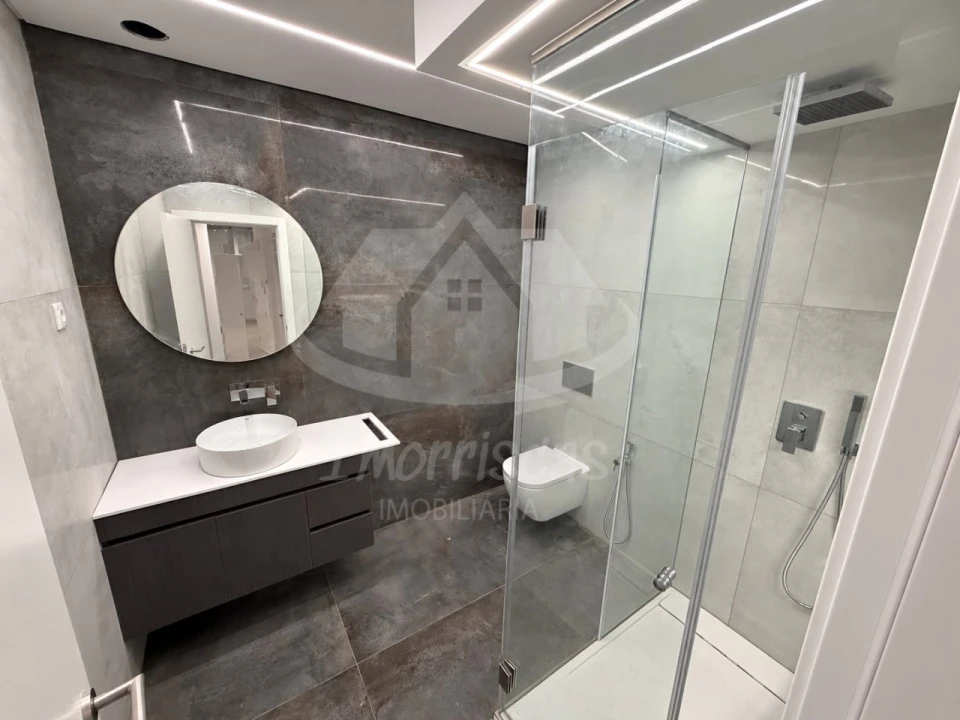 Apartamento para Venda em Sacavém e Prior Velho Foto 12