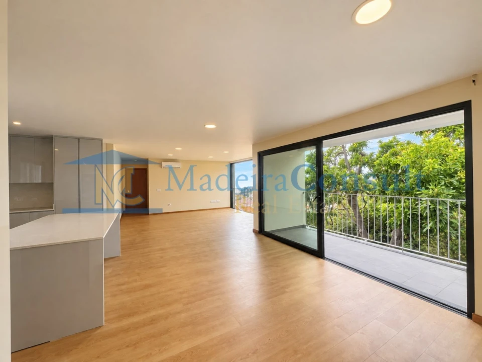 Apartamento T2 para Venda em Funchal (Santa Maria Maior) Foto 6