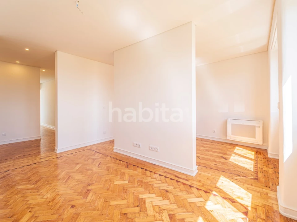 Apartamento T2 para Arrendamento em São Vicente Foto 12