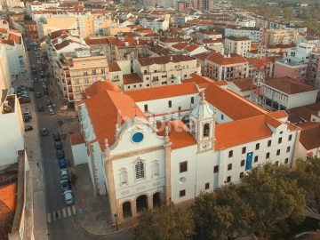 Apartamento T2 para Venda em Santa Maria, São Pedro e Matacães