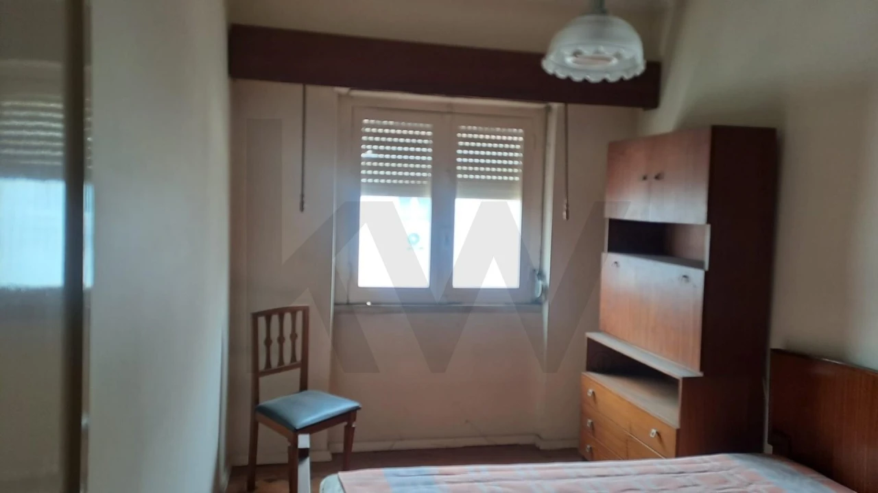 Apartamento T3 para Venda em Póvoa de Santo Adrião e Olival Basto Foto 27